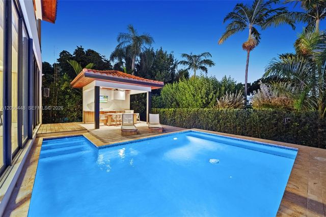 5831 Alton Road, Miami Beach, FL 33140