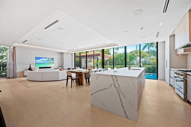 5831 Alton Road, Miami Beach, FL 33140