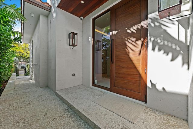 5831 Alton Road, Miami Beach, FL 33140