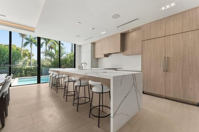5831 Alton Road, Miami Beach, FL 33140