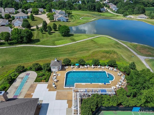 1011 Hawks Landing Drive, Lake St Louis, MO 63367