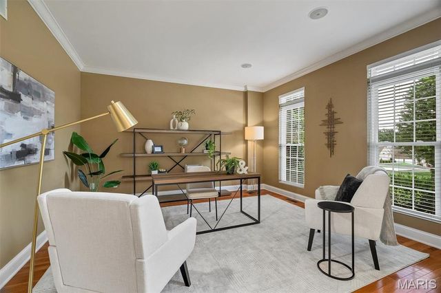 1011 Hawks Landing Drive, Lake St Louis, MO 63367