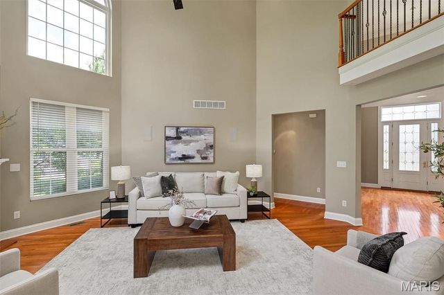 1011 Hawks Landing Drive, Lake St Louis, MO 63367