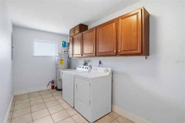 405 TOWER DRIVE, Cape Coral, FL 33904