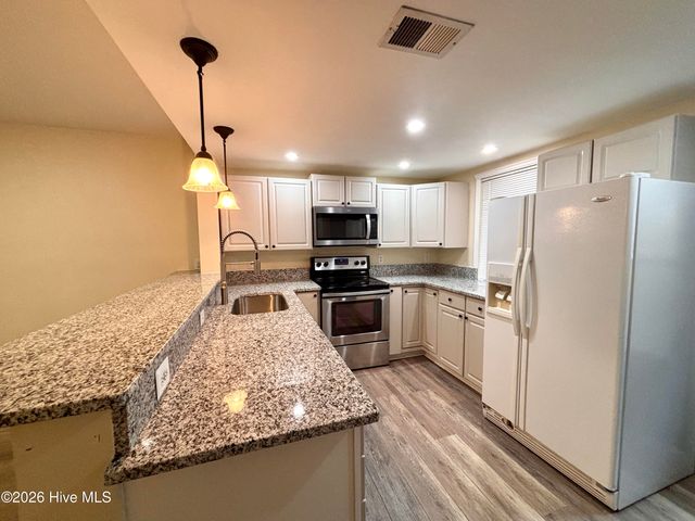 3657 Saint Johns Court Unit A, Wilmington, NC 28403