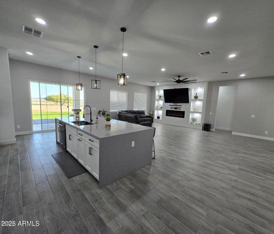 22417 W LOWER BUCKEYE Road, Buckeye, AZ 85326