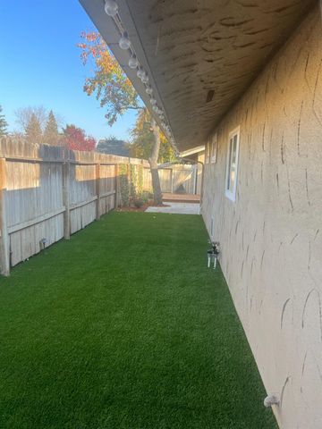 5740 N West Avenue # 109, Fresno, CA 93711