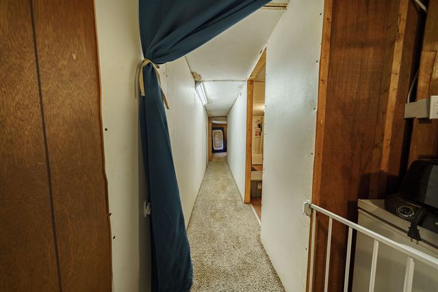 64 Lock 2 Rd, Locust Grove, AR 72550