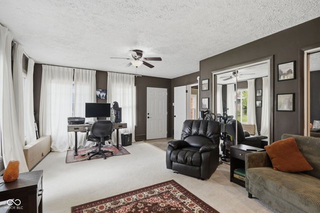 129 N Sadlier Drive, Indianapolis, IN 46219