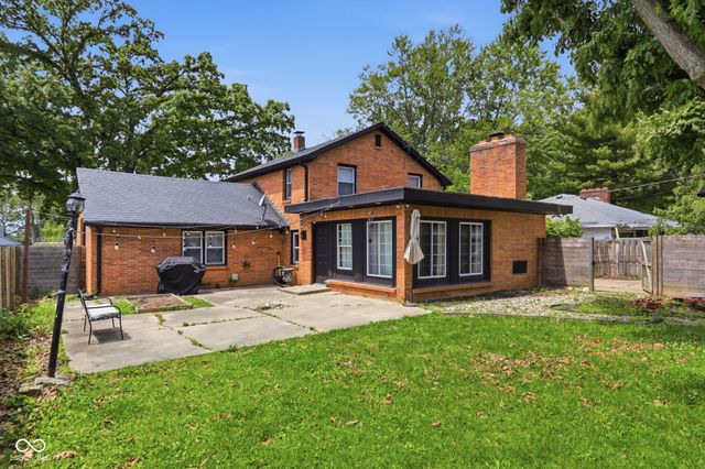 129 N Sadlier Drive, Indianapolis, IN 46219