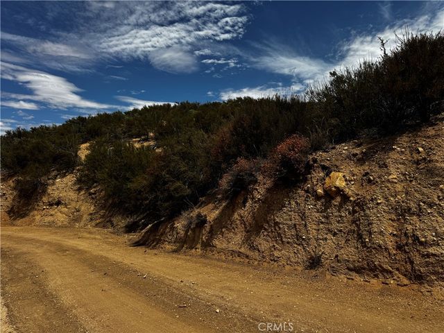 0 AGATE, Hesperia, CA 92345
