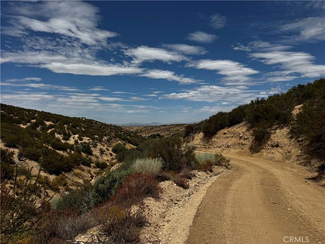 0 AGATE, Hesperia, CA 92345