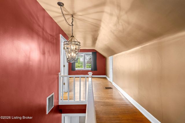 4209 Alton Rd, Louisville, KY 40207