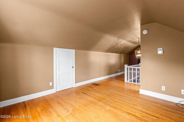 4209 Alton Rd, Louisville, KY 40207
