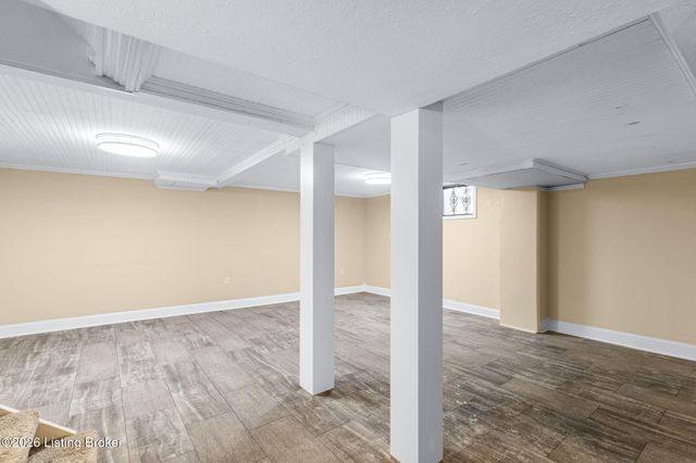 4209 Alton Rd, Louisville, KY 40207
