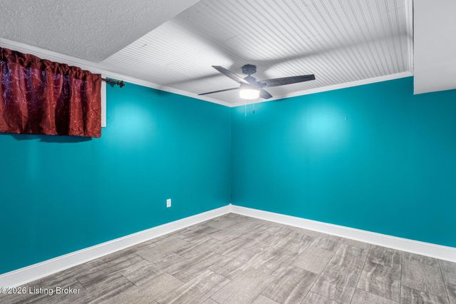4209 Alton Rd, Louisville, KY 40207