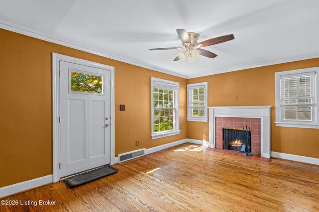 4209 Alton Rd, Louisville, KY 40207