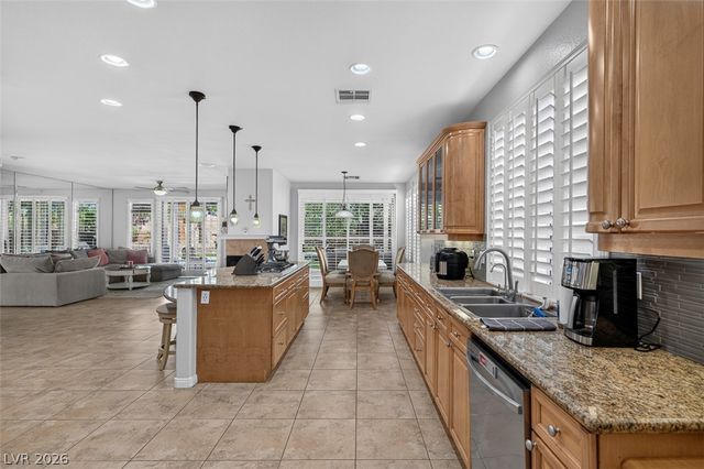 113 South Buteo Woods Lane, Las Vegas, NV 89144