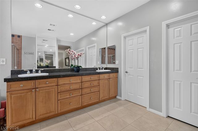 113 South Buteo Woods Lane, Las Vegas, NV 89144