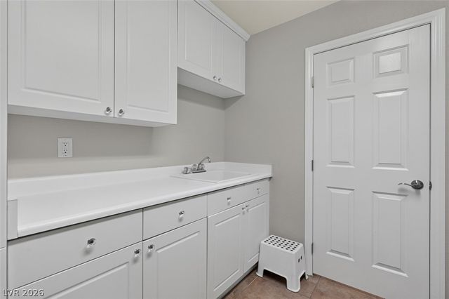 113 South Buteo Woods Lane, Las Vegas, NV 89144