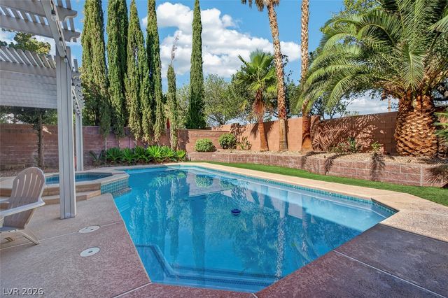 113 South Buteo Woods Lane, Las Vegas, NV 89144