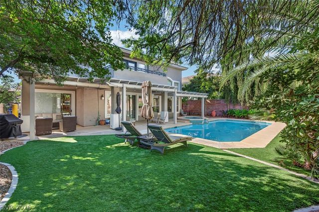 113 South Buteo Woods Lane, Las Vegas, NV 89144