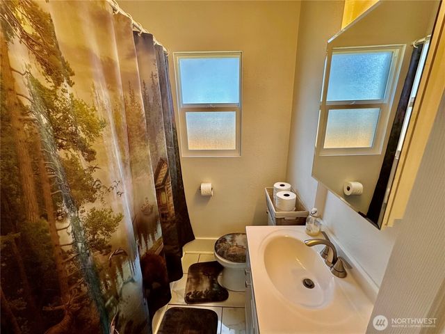 1120 S 56th Street, Tacoma, WA 98408