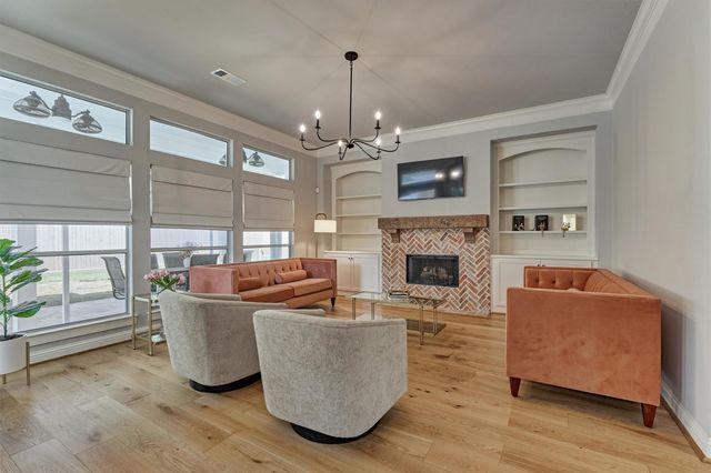 19 Pipers Meadow Street, The Woodlands, TX 77382