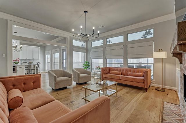 19 Pipers Meadow Street, The Woodlands, TX 77382