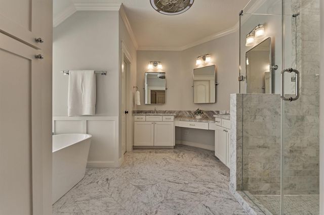 19 Pipers Meadow Street, The Woodlands, TX 77382