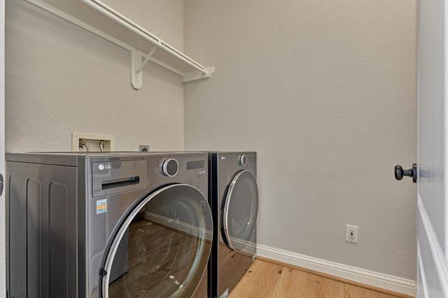 19 Pipers Meadow Street, The Woodlands, TX 77382