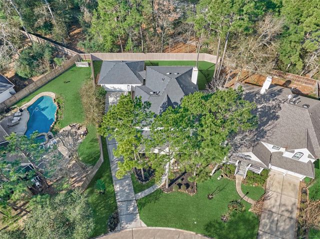 19 Pipers Meadow Street, The Woodlands, TX 77382