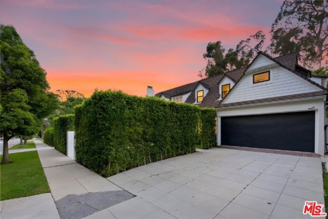 343 Veteran Avenue, Los Angeles, CA 90024