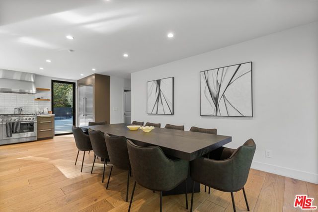 343 Veteran Avenue, Los Angeles, CA 90024