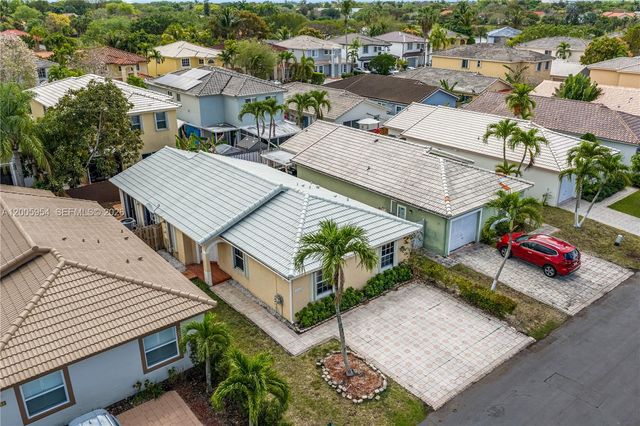 10523 SW 161st PL, Miami, FL 33196