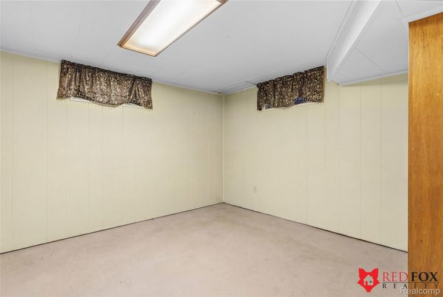 2379 Hialeah Drive, Flint Charter Township, MI 48507