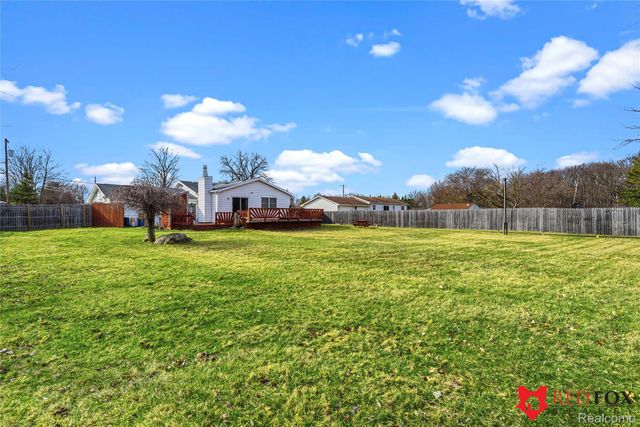 2379 Hialeah Drive, Flint Charter Township, MI 48507