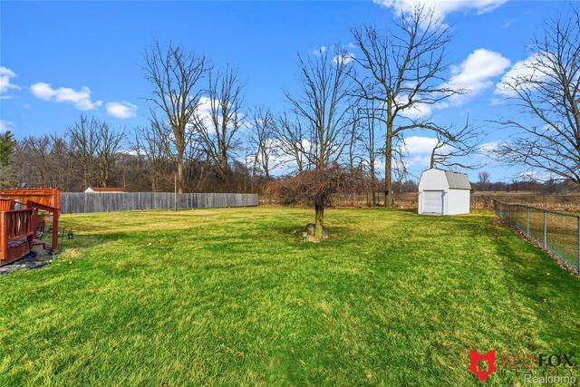 2379 Hialeah Drive, Flint Charter Township, MI 48507