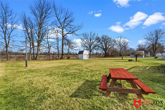 2379 Hialeah Drive, Flint Charter Township, MI 48507