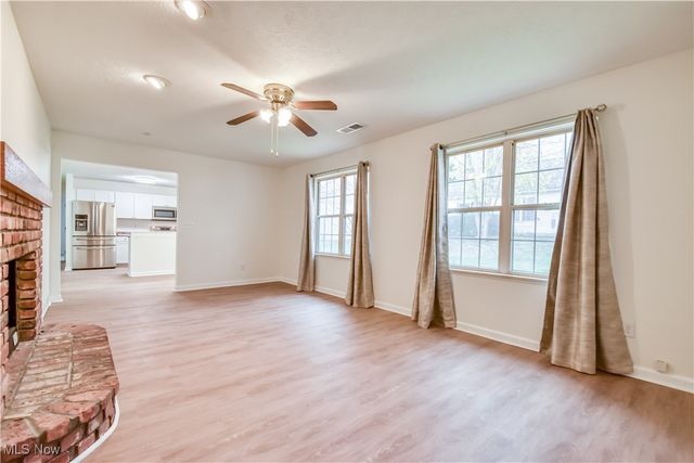 233 Gulls Cove, Painesville Twp, OH 44077