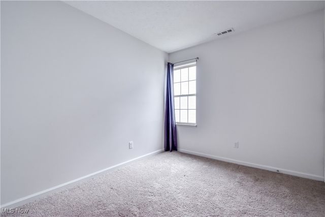 233 Gulls Cove, Painesville Twp, OH 44077