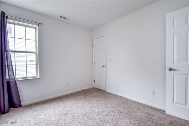 233 Gulls Cove, Painesville Twp, OH 44077