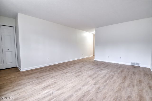 233 Gulls Cove, Painesville Twp, OH 44077