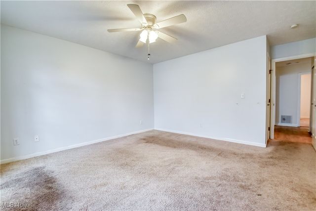 233 Gulls Cove, Painesville Twp, OH 44077