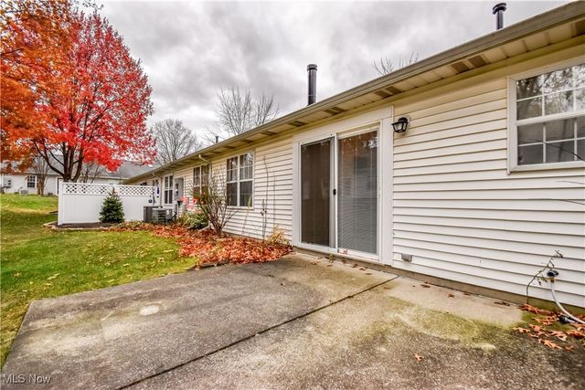 233 Gulls Cove, Painesville Twp, OH 44077