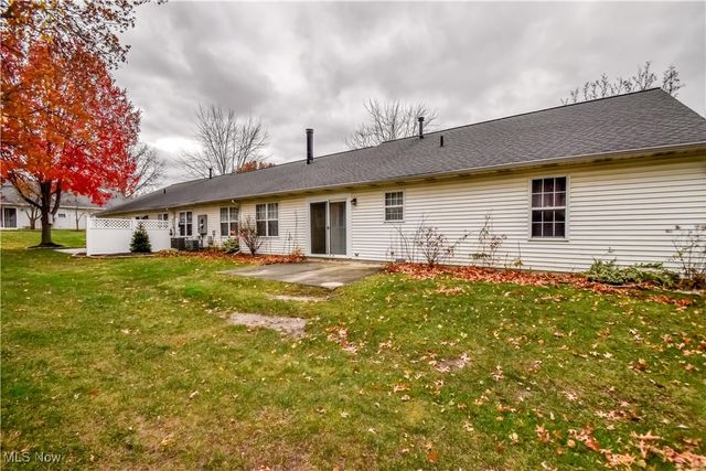 233 Gulls Cove, Painesville Twp, OH 44077