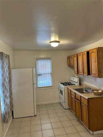 10709 156th Street, Jamaica, NY 11433