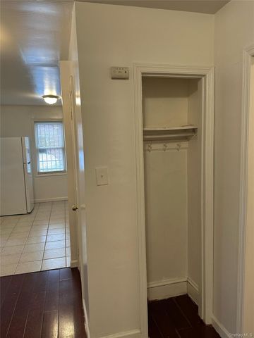 10709 156th Street, Jamaica, NY 11433