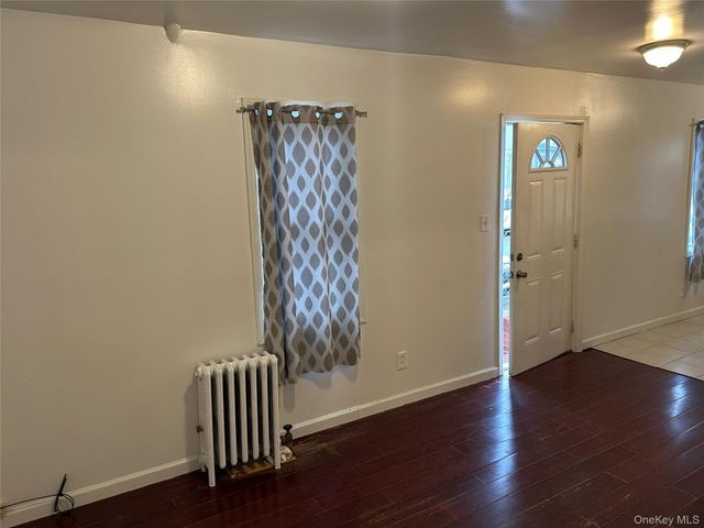 10709 156th Street, Jamaica, NY 11433