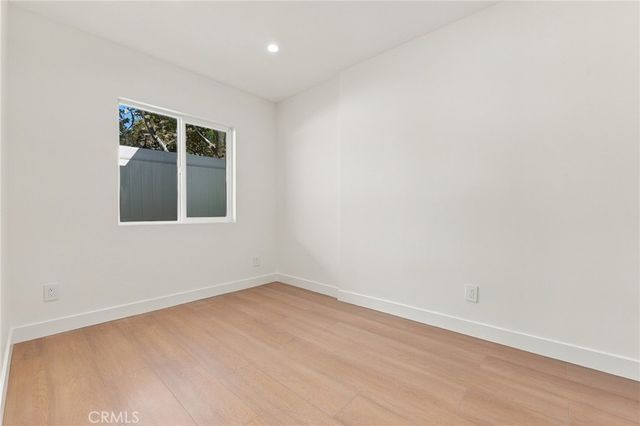 10902 Tujunga Canyon, Tujunga, CA 91042